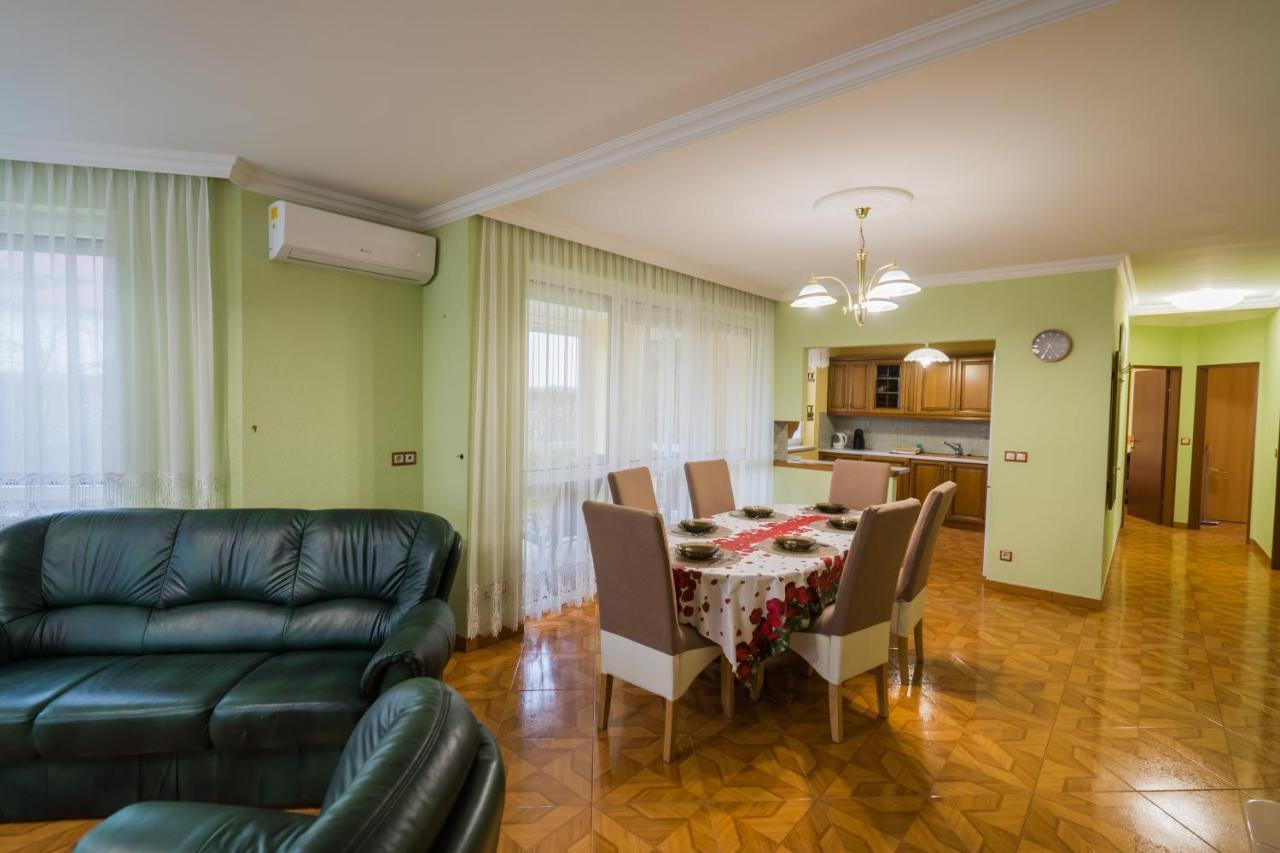 Korponyi Villa Siofok Exterior photo