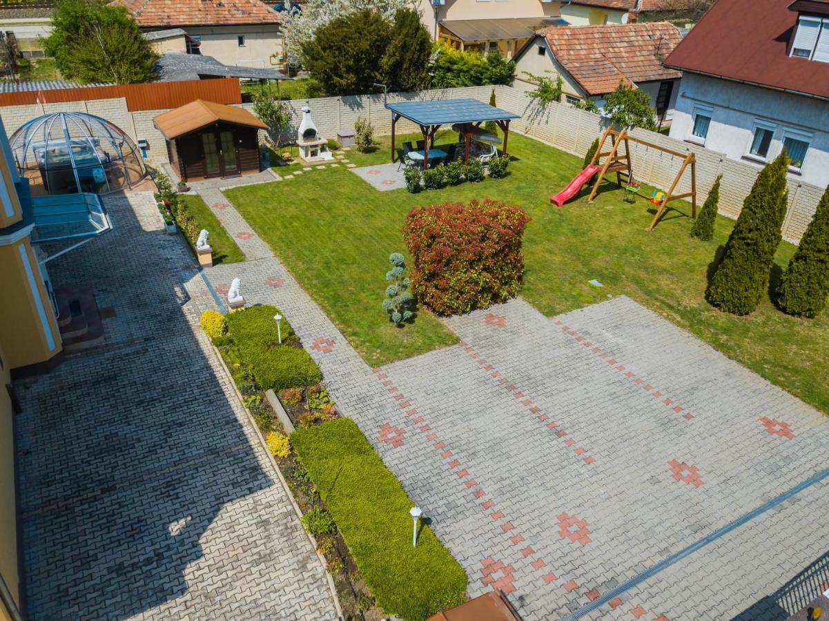 Korponyi Villa Siofok Exterior photo